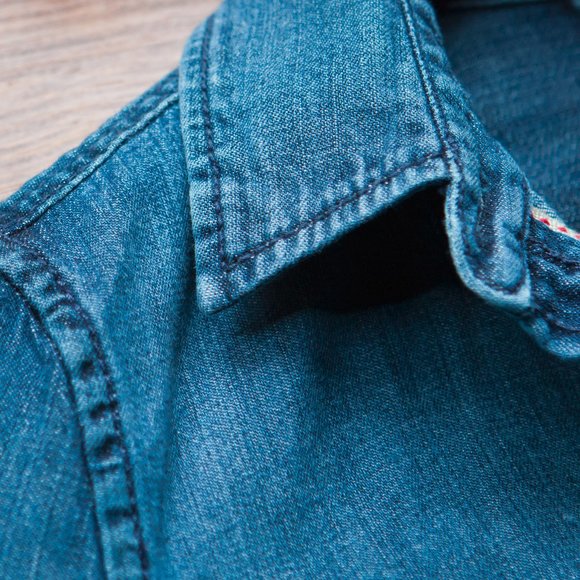 Lands'End Womens Denim Button Down Shirt - Picture 4 of 8